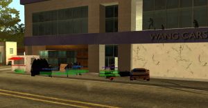 Cops and criminals fighting during CIT CnR gameplay